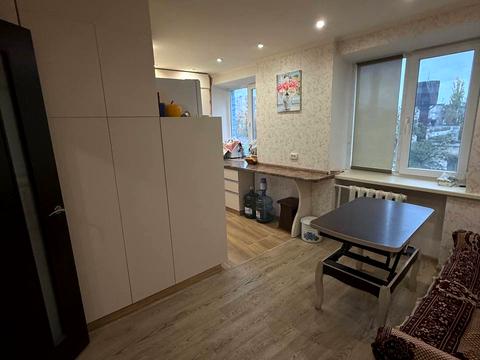 квартира за адресою Дмитра Яворницького вул., 4