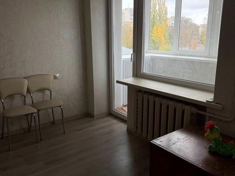 квартира за адресою Дмитра Яворницького вул., 4