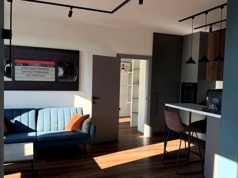 квартира за адресою Святослава Хороброго вул., 11-Б