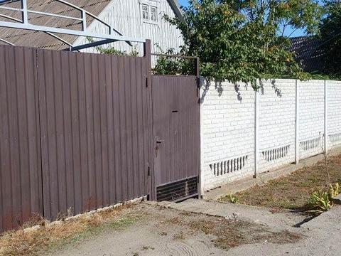 дом по адресу Малахітова