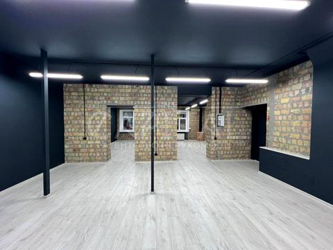 комерційна за адресою Різницька вул., 6