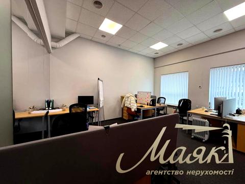 коммерческая по адресу Сімʼї Прахових ул. (Гайдара), 58/10