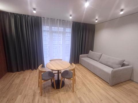 квартира за адресою Метрологічна вул., 21-Б