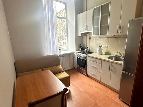 квартира за адресою Басейна вул., 12