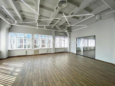 коммерческая по адресу Князей Острожских ул. (Московська), 23