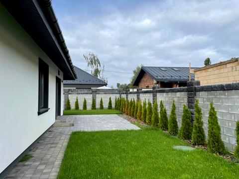 дом по адресу Бориса Лятошинського ул. (1 Травня), 1