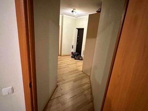 квартира за адресою Ревуцького вул., 7-В