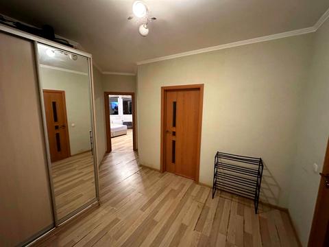 квартира за адресою Ревуцького вул., 7-В