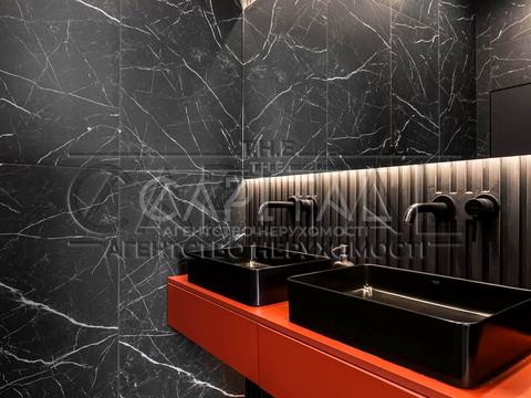 комерційна за адресою Андрія Верхогляда вул. (Михайла Драгомирова), 16