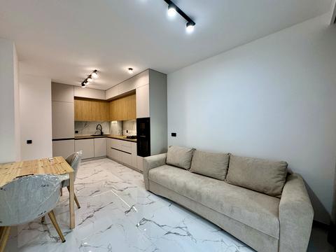 квартира за адресою Топольна вул., 4б