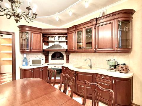 квартира по адресу Вячеслава Черновола ул., 25