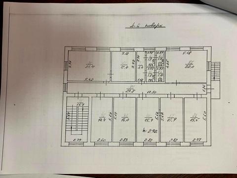 комерційна за адресою Конюшинна вул., 16