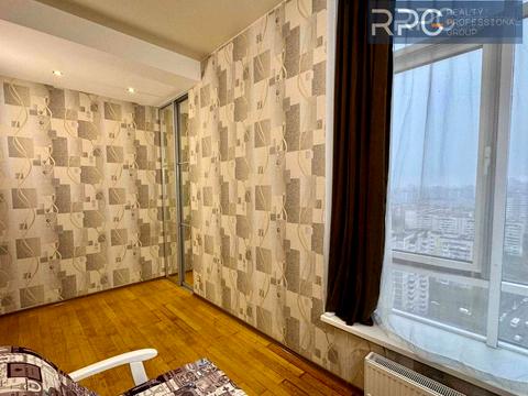 квартира по адресу Николая Ушакова ул., 1-Д