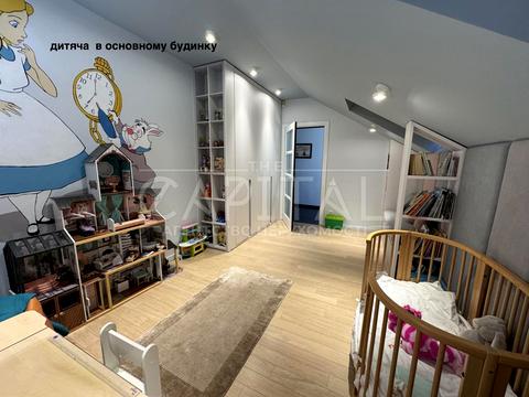 будинок за адресою с. Нові Безрадичі, Гранітна