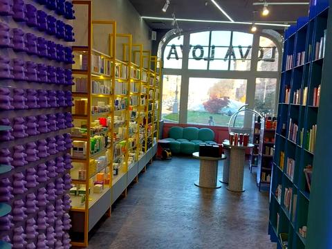 коммерческая по адресу Большая Васильковская ул. (Красноармейская), 2