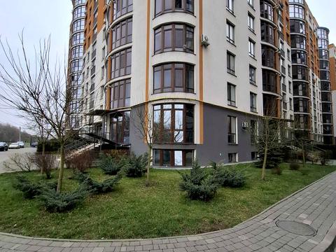 коммерческая по адресу Героїв Миколаєва ул., 64