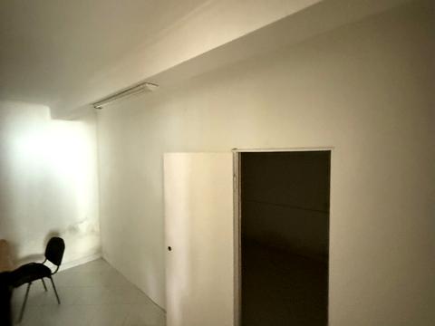 комерційна за адресою Галицька вул., 63