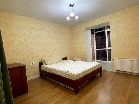 квартира за адресою Набережна Перемоги вул., 42