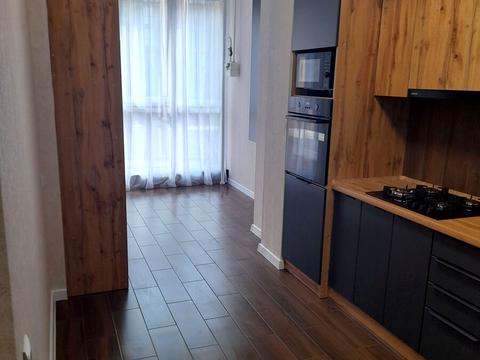 квартира за адресою Молодіжна вул., 10