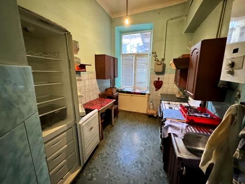 квартира за адресою Князя Романа вул. (), 11