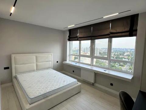 квартира за адресою Миколи Гулака вул., 4