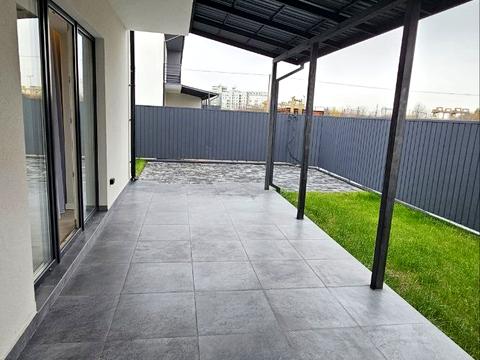 будинок за адресою пл. Народна