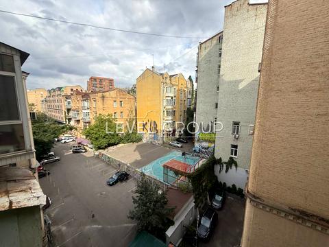 квартира за адресою Антоновича вул. (Горького), 26/26