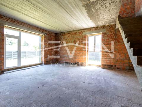 будинок за адресою Клавдії Радченка вул., 2