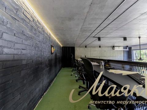 комерційна за адресою Василя Тютюнника вул. (Анрі Барбюса), 37/1