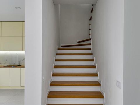 будинок за адресою Жасминова