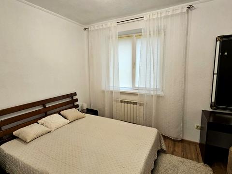 будинок за адресою Зореслава вул.