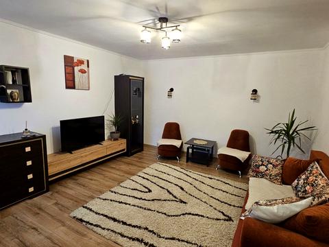 будинок за адресою Зореслава вул.