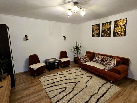 будинок за адресою Зореслава вул.