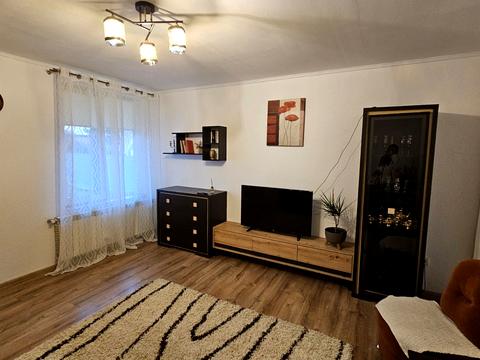 будинок за адресою Зореслава вул.