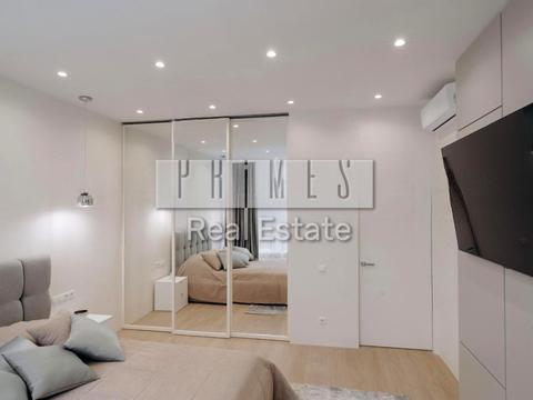 квартира по адресу Андрея Верхогляда ул. (Михайла Драгомирова), 15-Б