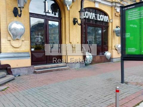 комерційна за адресою Хрещатик вул. (Kreschatic), 1