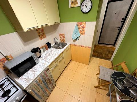 квартира за адресою Наукова вул., 22