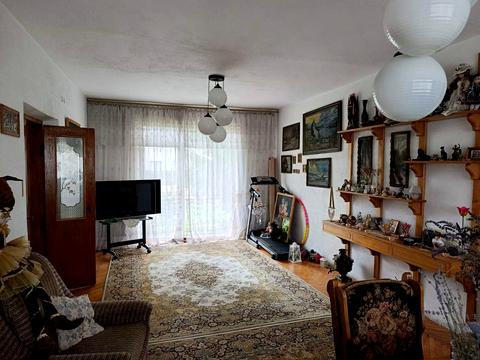 будинок за адресою Повстанців вул. (Декабристів), 6