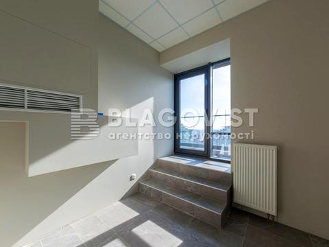 квартира за адресою Андрія Верхогляда вул. (Михайла Драгомирова), 14-А