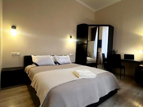 квартира по адресу Гетьмана Дорошенко ул. (Жовтневая), 21