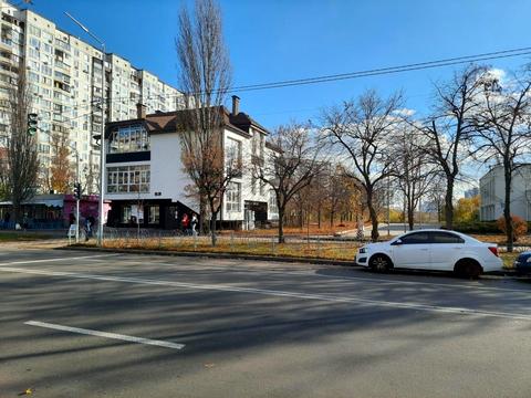 комерційна за адресою Павла Тичини просп., 20 -Б