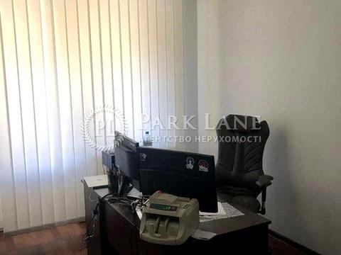 комерційна за адресою Володимира Івасюка просп. (Героїв Сталінграду), 6