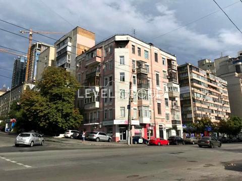 комерційна за адресою Антоновича вул. (Горького), 93