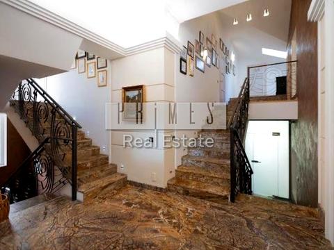 дом по адресу авіаторів