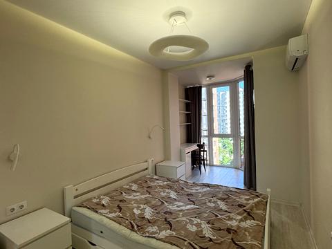 квартира за адресою Олексія Вадатурського вул. (Маршала Малиновського), 18