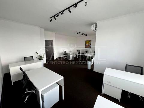 коммерческая по адресу Князей Острожских ул. (Московська), 27