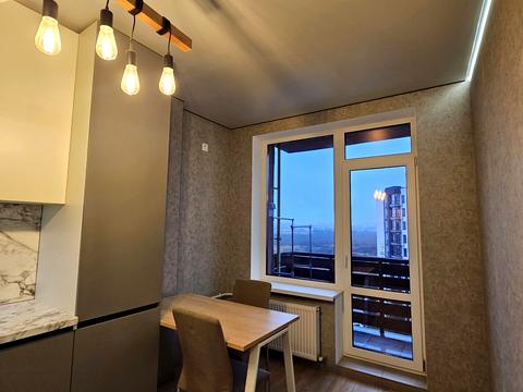 квартира за адресою Героїв Небесної Сотні просп., 16/1