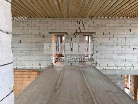 будинок за адресою Вишнева вул.