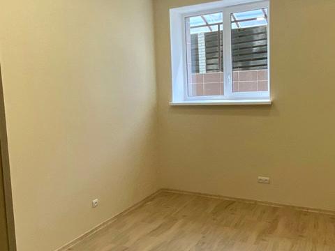 комерційна за адресою Волошкова вул., 1