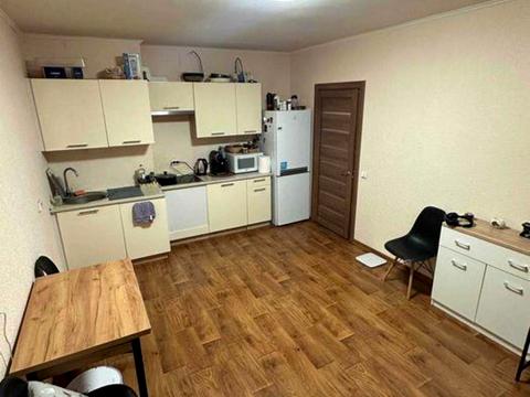 квартира за адресою Ревуцького вул., 54